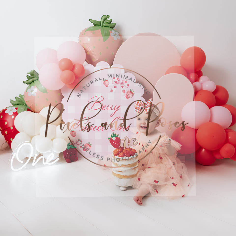Berry Sweet One Cake-smash Photoshoot, Ilkeston