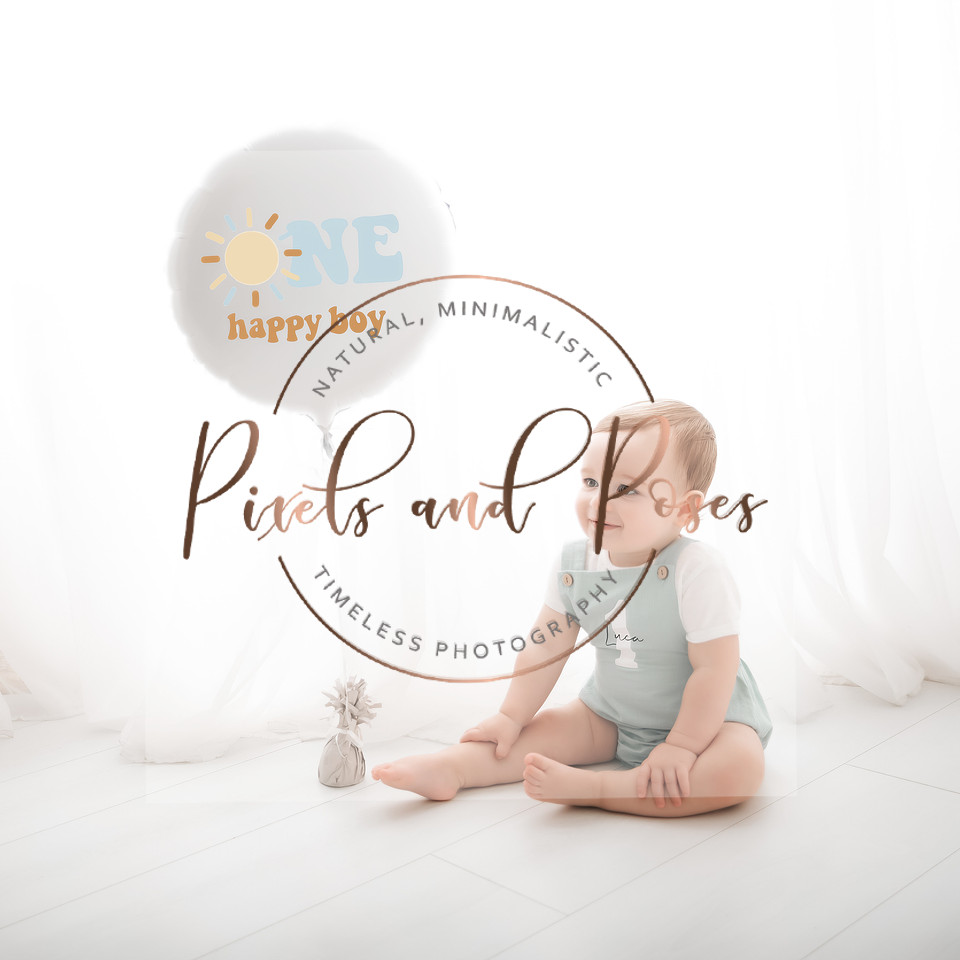 One Happy Boy cake smash first birthday photoshoot in Derbyshire studio