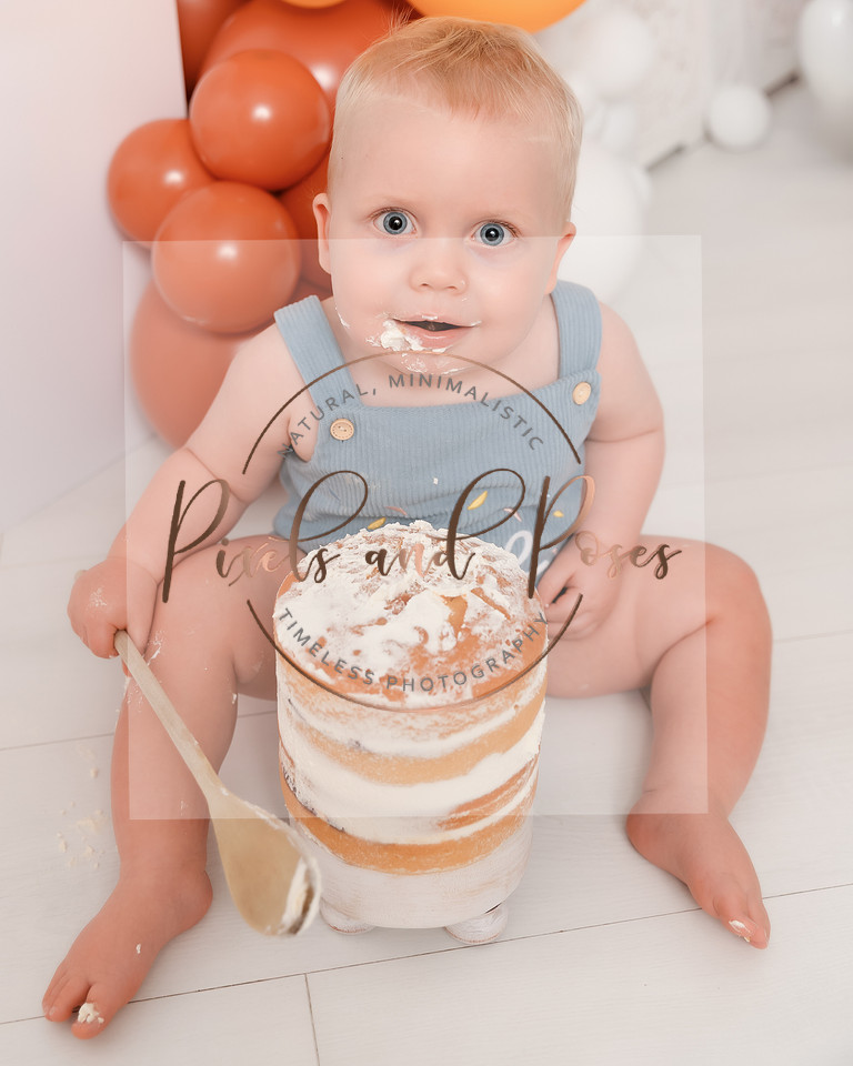 First birthday boy cake smash photography session in Nottingham and Derby - One Happy Boy