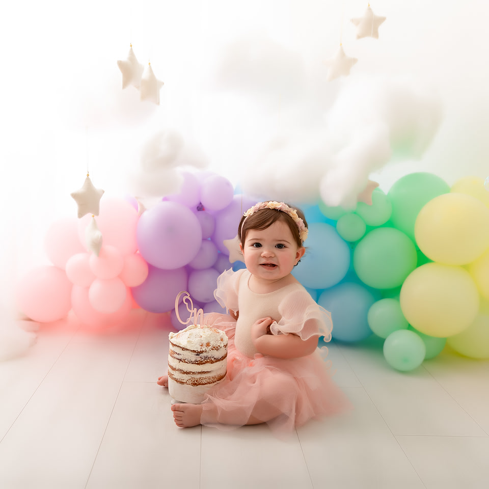 Lyla's cakesmash photoshoot at Pixels and Poses Photography Studio Ilkeston Derbyshire