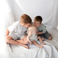 Kohen, Roman & Theo