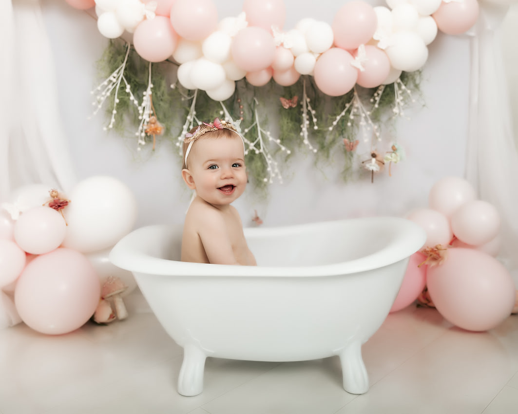 Cakesmash, Ilkeston, Nottingham, Derby.  Baby Photography Studio